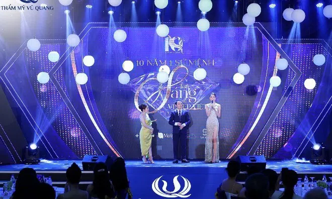 Hàng nghìn chị em đăng ký tham gia chương trình kỷ niệm 12 năm thành lập Thẩm mỹ Vũ Quang