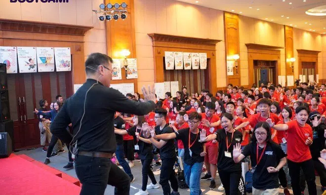 40 Năm Superteens BootCamp của Dr. Ernest Wong: Những gương mặt xuất sắc và di sản kéo dài thế hệ