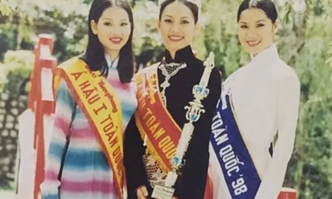 Nàng hậu đăng quang nhận nhiều phẫn nộ nhất Vbiz, hành trình lấy lại hình ảnh thế nào mà bao người ngỡ ngàng?