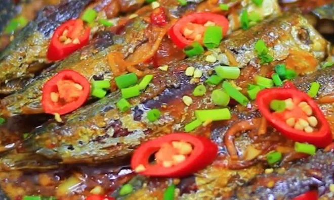 Loại cá bình dân bán đầy chợ Việt nhưng giàu omega-3 hơn cá hồi, thành đặc sản làm nhiều món ngon, tốt cho sức khỏe