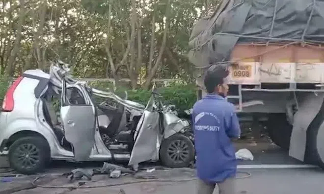 Tai nạn nghiêm trọng trên đường vành đai, 6 người trong gia đình thiệt mạng