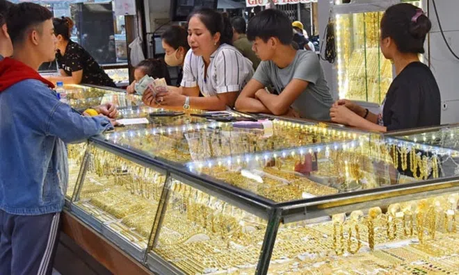Đề xuất bỏ điều kiện kinh doanh đối với vàng trang sức, mỹ nghệ