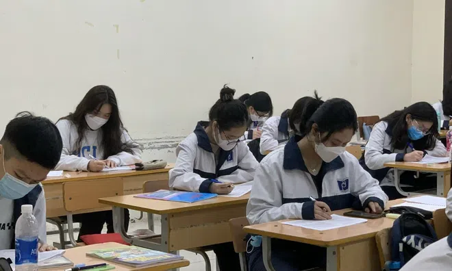 24 giờ trước kỳ thi vào 10: Sĩ tử cần chuẩn bị gì?