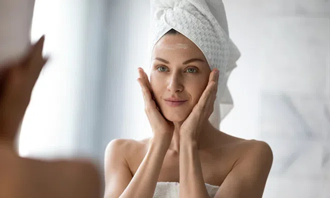 Tác hại của việc ở trong nhà quá lâu đối với làn da