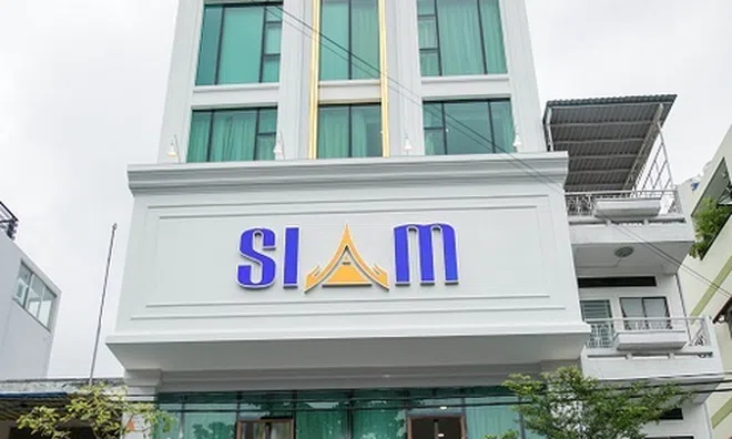 Đình chỉ hoạt động 2 tháng đối với viện thẩm mỹ Siam Thailand