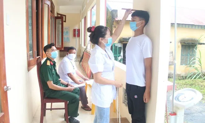 Quy định mới về tiêu chuẩn cân nặng, chiều cao đi nghĩa vụ quân sự