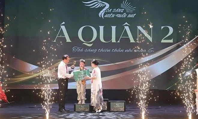 Châu Thiên Hương: Từ Tiếng hát Hoa phượng đỏ đến Á quân “Tỏa sáng Thiên Thần Nhí”