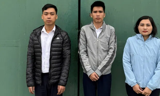 Bắt Nguyễn Tuấn Đạt, Trưởng phòng khách hàng cùng 2 đồng phạm