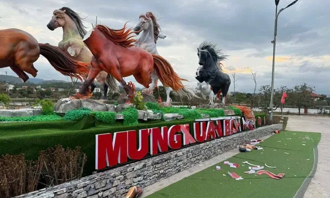 Vụ linh vật ngựa “Mã đáo thành công” hơn 400 triệu bị đập phá ở Quảng Trị: Bất ngờ danh tính thủ phạm