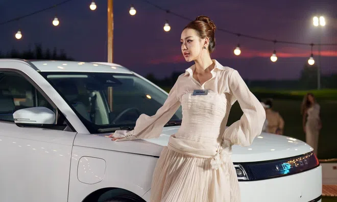 Bảo Ngọc giành chiến thắng đầu tiên tại Miss World