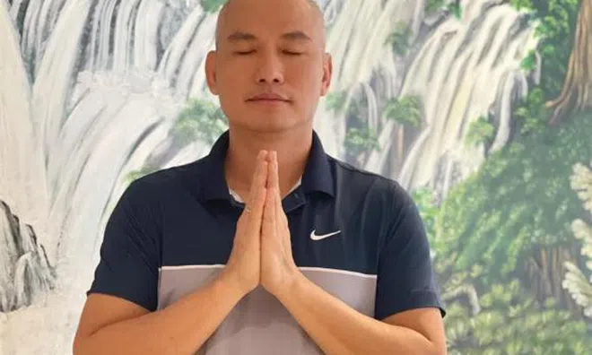 Ngoại hình khác lạ của chồng Hoa hậu Jennifer Phạm