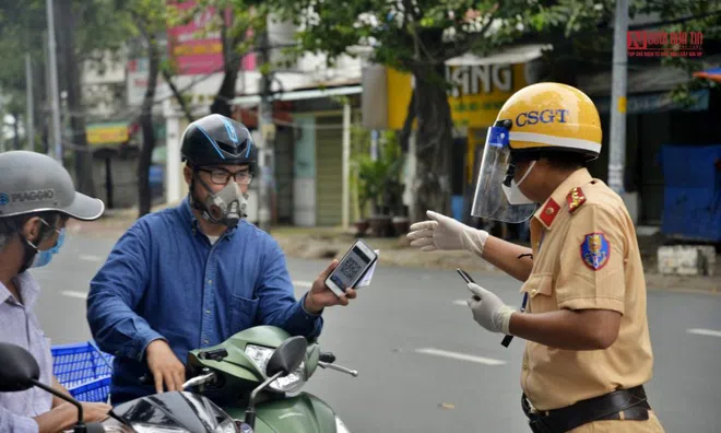 Công an TP.Hồ Chí Minh cảnh báo lừa đảo mua bán giấy đi đường giả