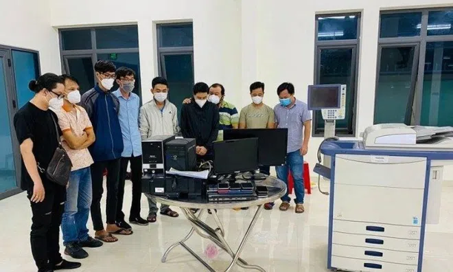 Vụ giả giấy xét nghiệm COVID-19, bán 70.000 đồng/tờ: Khởi tố thêm 3 bị can