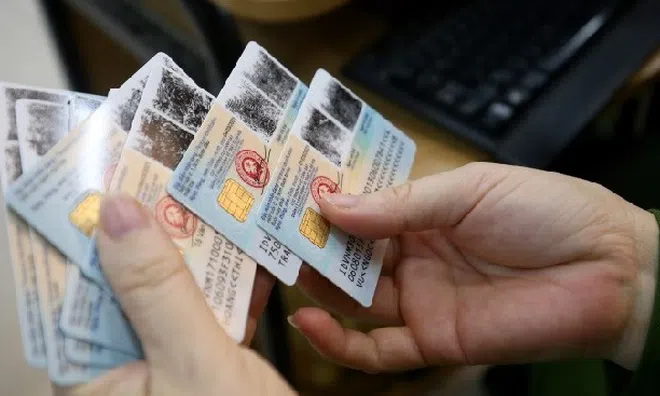 Khi nhận căn cước công dân gắn chip bị lỗi, người dân cần làm gì?