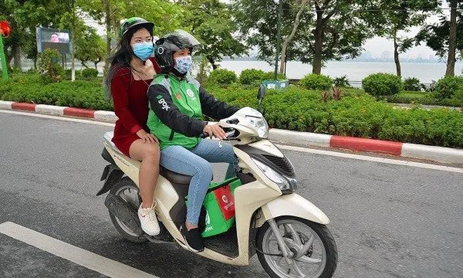 Hà Nội cho phép xe ôm công nghệ hoạt động trở lại từ 8/2