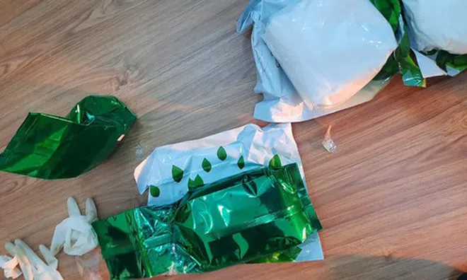 Y án tử hình với nữ bị cáo vận chuyển 3kg ma túy