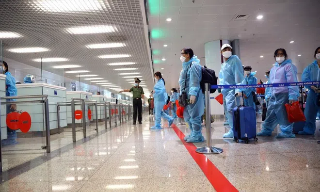 Bộ y tế đề xuất người nhập cảnh vào Việt Nam không phải cách ly