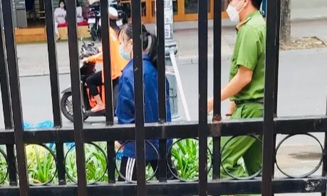 Lật tẩy chiêu trò nhận con nuôi rồi mang lên biên giới bán