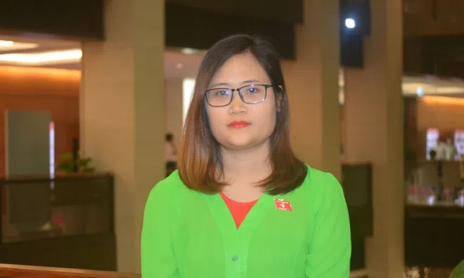 ĐBQH Hà Ánh Phượng: Lịch sử vẫn nên là môn học bắt buộc