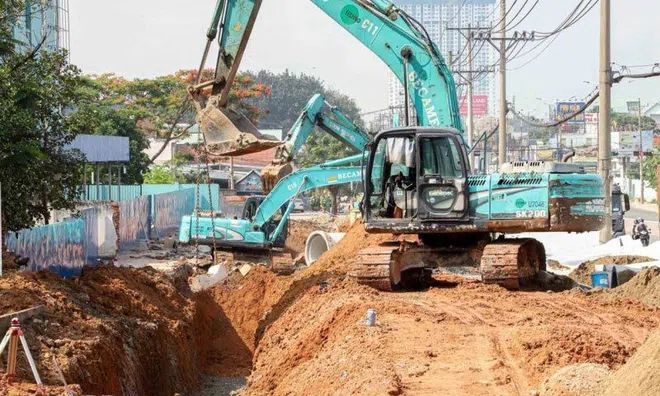 Chủ tịch UBND tỉnh Bình Dương trả lời nhiều vấn đề “nóng” tại kỳ họp HĐND