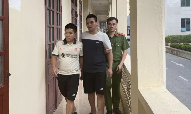 Thanh Hóa: Khởi tố 2 đối tượng chặn xe chém người