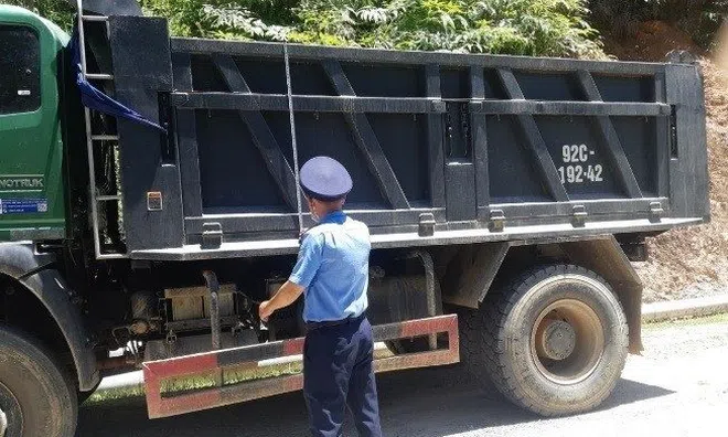 Quảng Nam: Thanh tra giao thông xử phạt gần 2,3 tỷ đồng các vi phạm