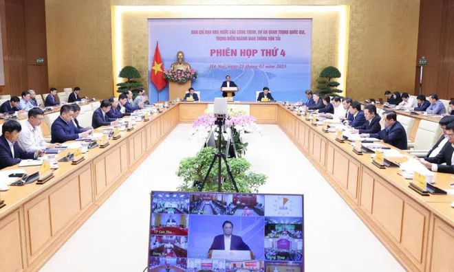 Thủ tướng: Chấm dứt tình trạng chia nhỏ gói thầu, thông thầu, bán thầu