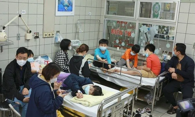 38 học sinh nghi ngộ độc trong buổi đi dã ngoại đã được xuất viện