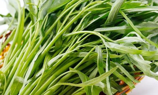 Loại rau rẻ bèo giúp chống ung thư, bán đầy ngoài chợ