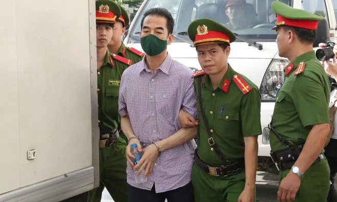 37 lần nhận hối lộ 21,5 tỷ đồng của cựu Thứ trưởng Bộ Ngoại giao