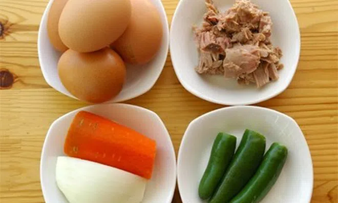 Nâng tầm món trứng bằng công thức trứng cuộn cá ngừ vừa dễ làm lại còn nhiều dinh dưỡng