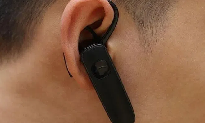 Nam thanh niên bị điếc đột ngột vì thói quen thường gặp ở người trẻ
