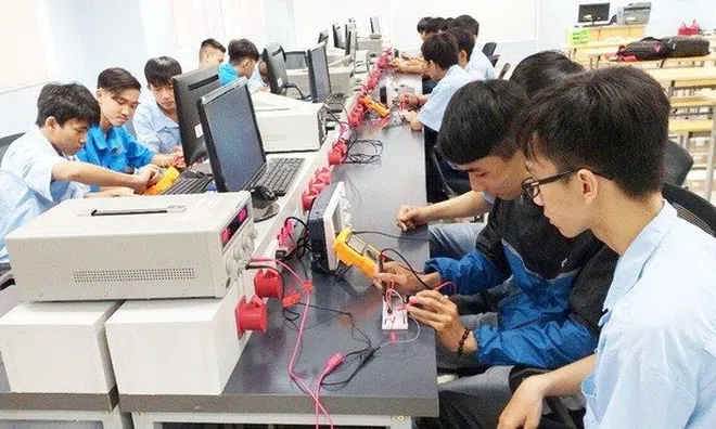 "Giáo dục nghề nghiệp không tuyển sinh được là một sự đau xót"