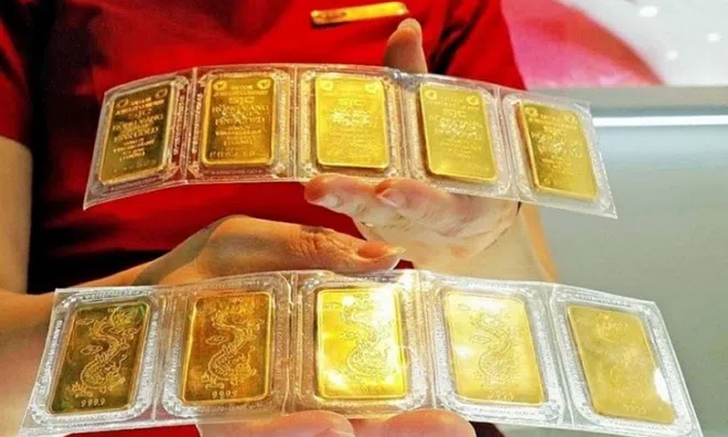 Trưa 5/3/2026: Giá vàng lại bật tăng, người mua xếp hàng dài vẫn hết hàng