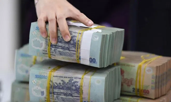 Đề cương báo cáo điều chỉnh tăng mức lương cơ sở, định kỳ nâng mức lương cơ sở đối với Khu vực công so với mục tiêu đề ra tại Nghị quyết 27-NQ/TW năm 2018 cụ thể ra sao?