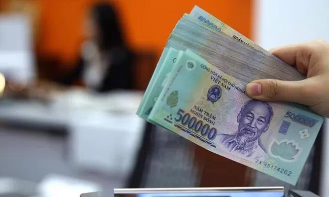 Thông tin về tiền lương, phụ cấp lương của Cán bộ công chức viên chức được cập nhật trên Cơ sở dữ liệu quốc gia từ khi nào?