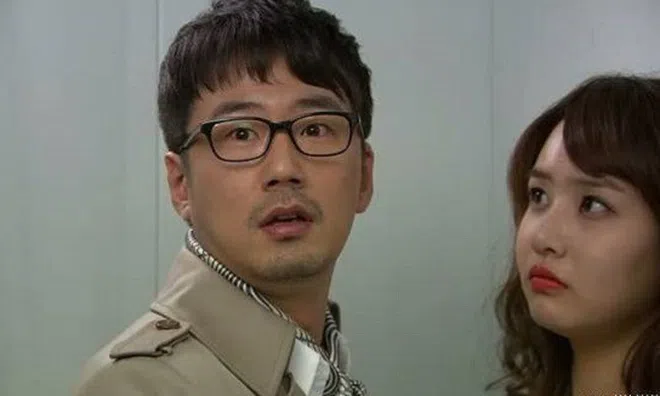 Vợ cài ứng dụng theo dõi, chồng vẫn ngang nhiên đi bồ bịch nhờ mánh khóe nham hiểm