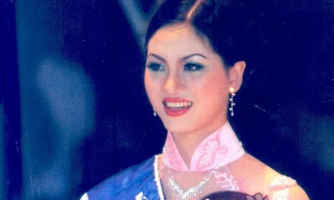 Cuộc sống lặng lẽ và "bí ẩn" của top 3 Hoa hậu Việt Nam 2002