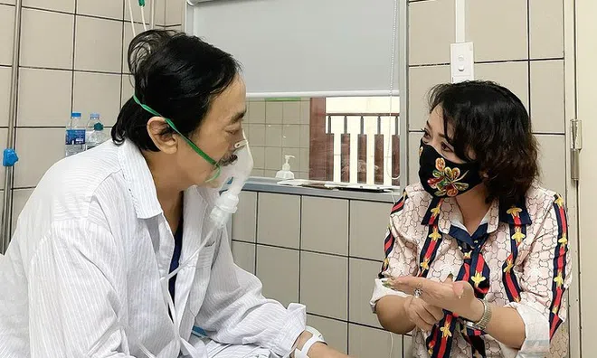 Sức khỏe nghệ sĩ Giang Còi chuyển biến xấu, liên tục nôn ra máu