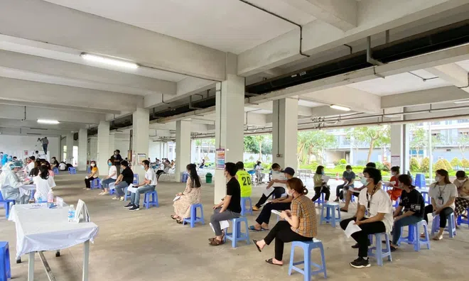 Tâm dịch Bắc Giang vượt mốc 2.000 ca mắc Covid-19