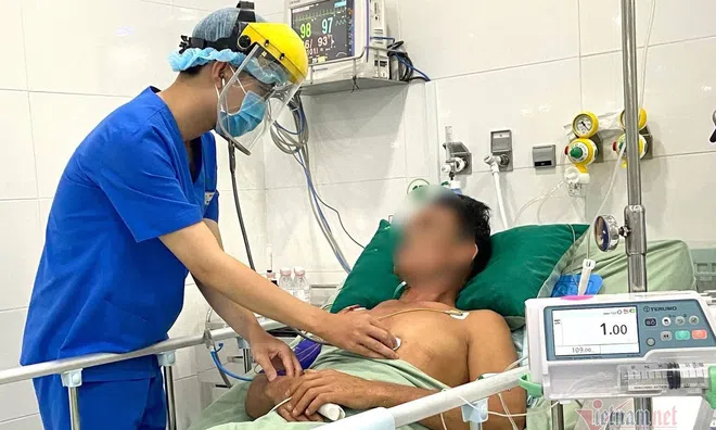 Cấp cứu kịp thời, cứu sống người đàn ông ngưng tim, ngưng thở suốt 60 phút