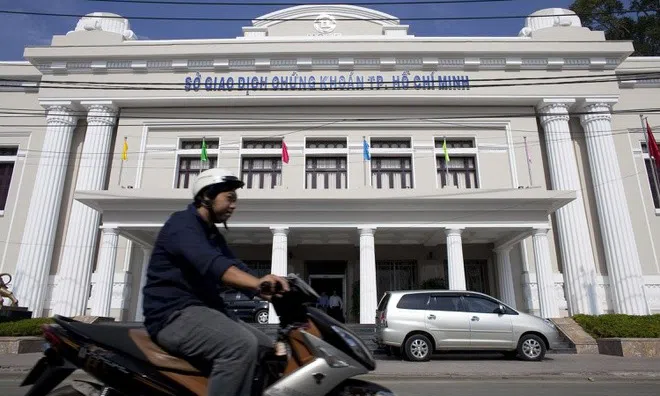 Phát hiện một nhân viên sở Giao dịch Chứng khoán TP.HCM dương tính COVID-19