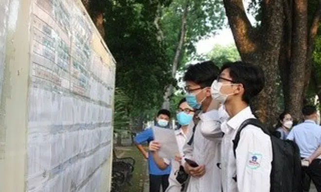 TP.HCM chính thức công bố điểm chuẩn lớp 10 năm học 2021-2021