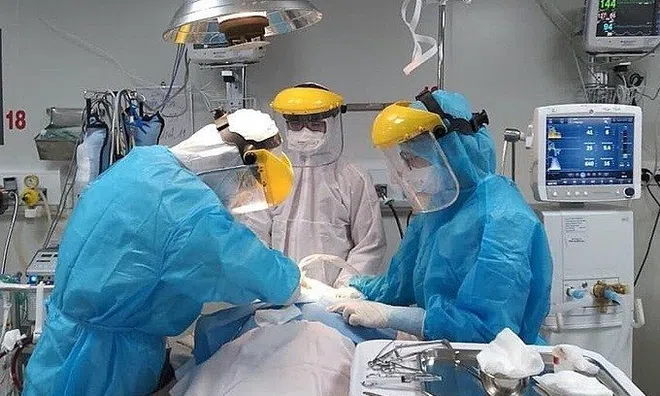 Sáng 28/8: Có 198.614 bệnh nhân Covid-19 khỏi; 985 ca đang thở máy và ECMO