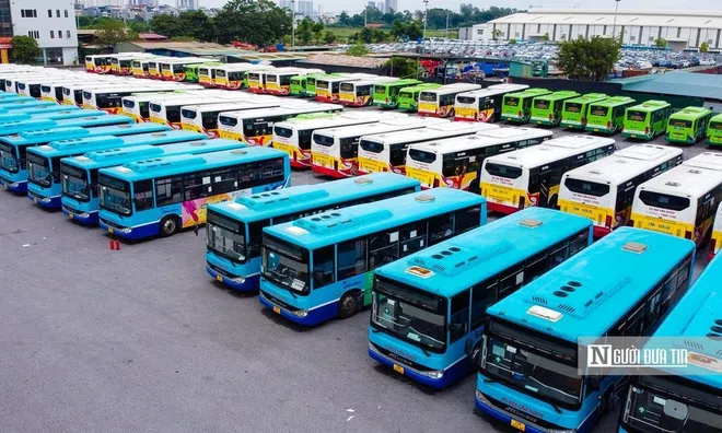 Ngấm đòn Covid-19, ngành vận tải giảm 80% lượt khách vận chuyển