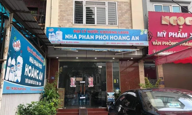 Khởi tố người bố trong vụ cháu bé 6 tuổi bị bạo hành đến tử vong