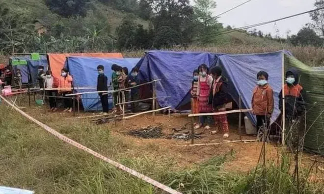 Thực hư thông tin học sinh phải cách ly tập trung trong lán trại, chỉ có bạt và manh chiếu