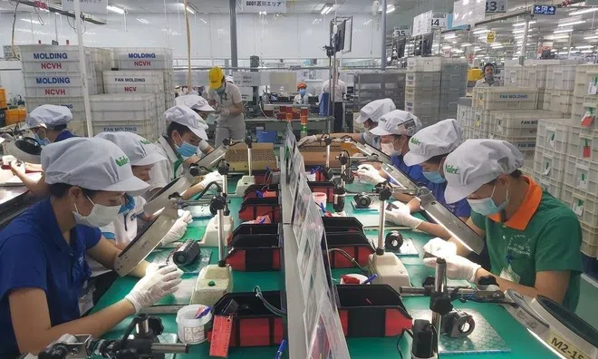 Thưởng Tết 2022: Doanh nghiệp “đau đầu”, người lao động hồi hộp chờ đợi