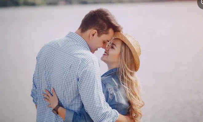 Phía sau những tình yêu 'kiểm soát'