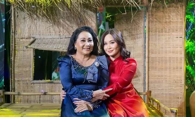 Thanh Hằng xúc động kể về lần đầu ăn Tết Việt cùng con gái Thúy Nga